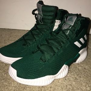 Pro Bounce basketball shoes